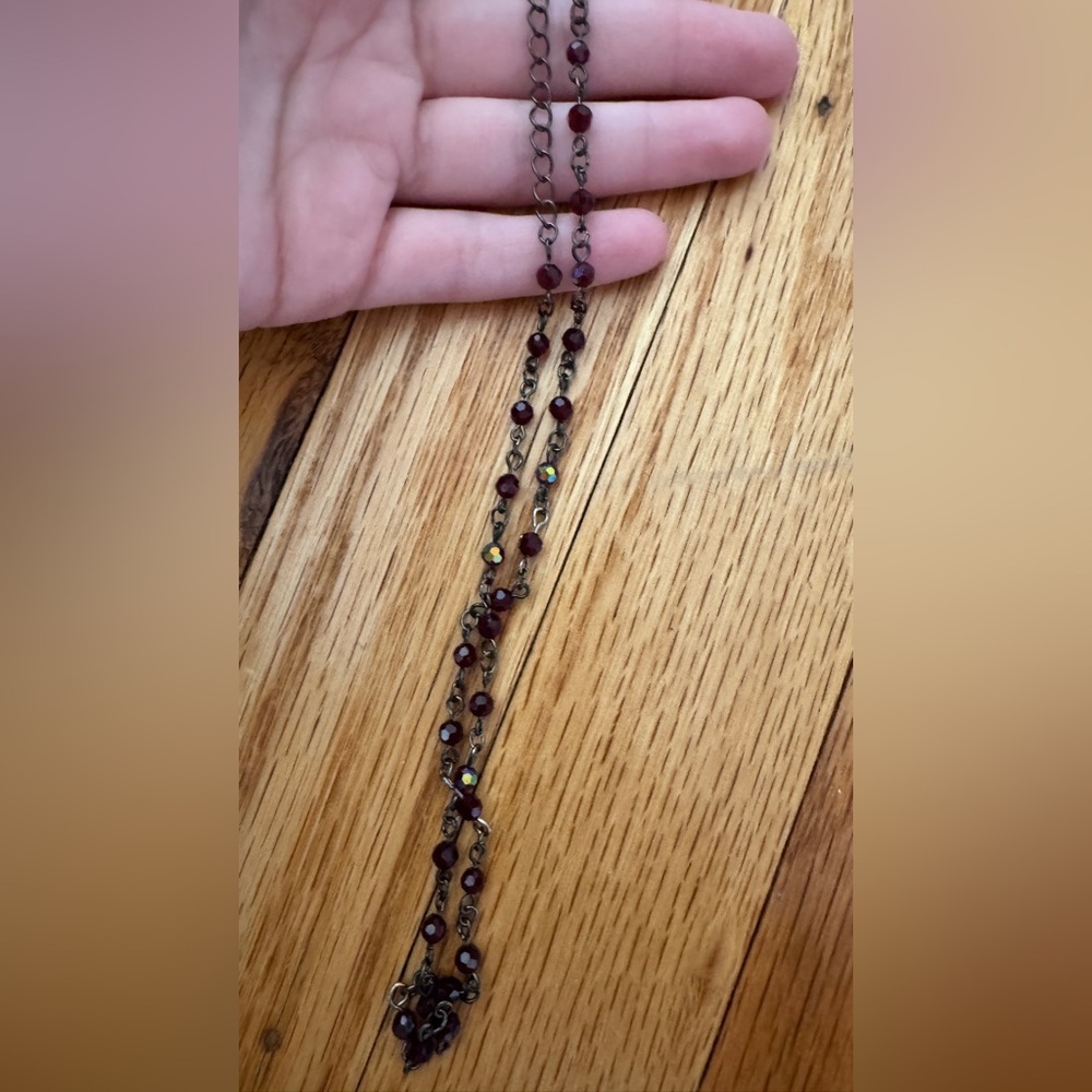 Elegant Beaded Necklace - Picture 2 of 2